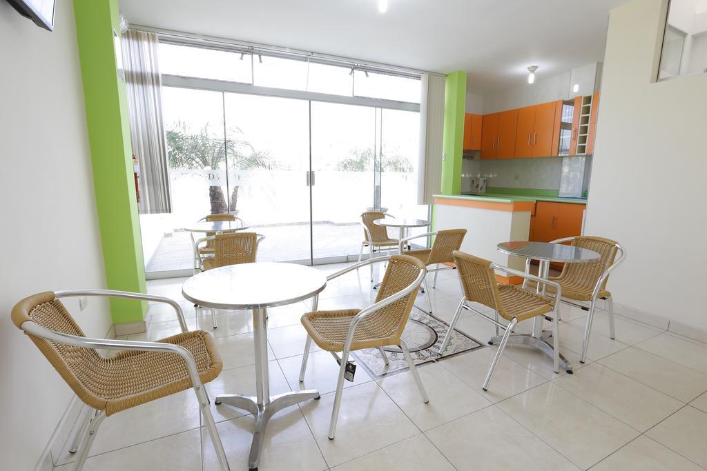 Hostal Florida Chiclayo Ngoại thất bức ảnh