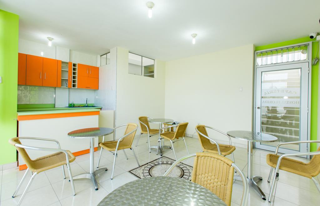 Hostal Florida Chiclayo Ngoại thất bức ảnh