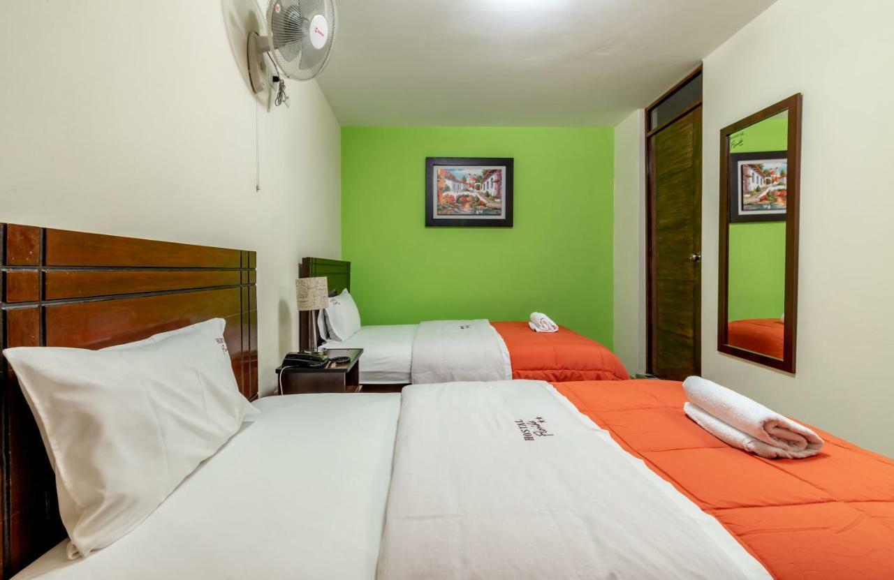 Hostal Florida Chiclayo Ngoại thất bức ảnh