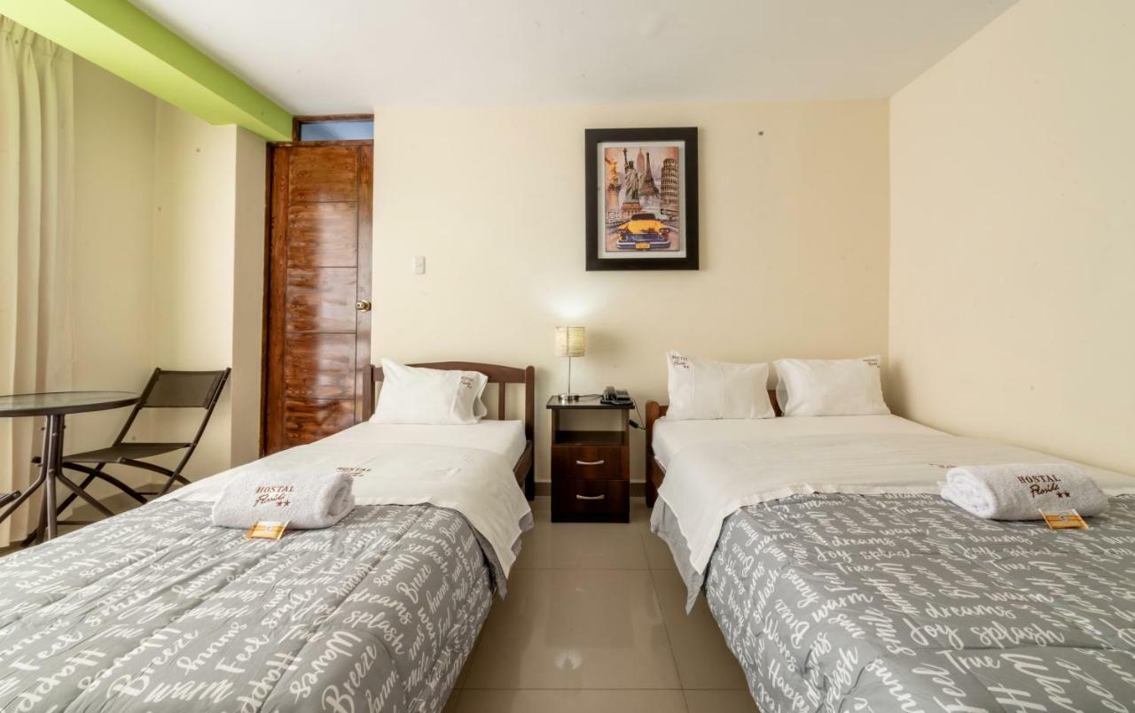 Hostal Florida Chiclayo Ngoại thất bức ảnh